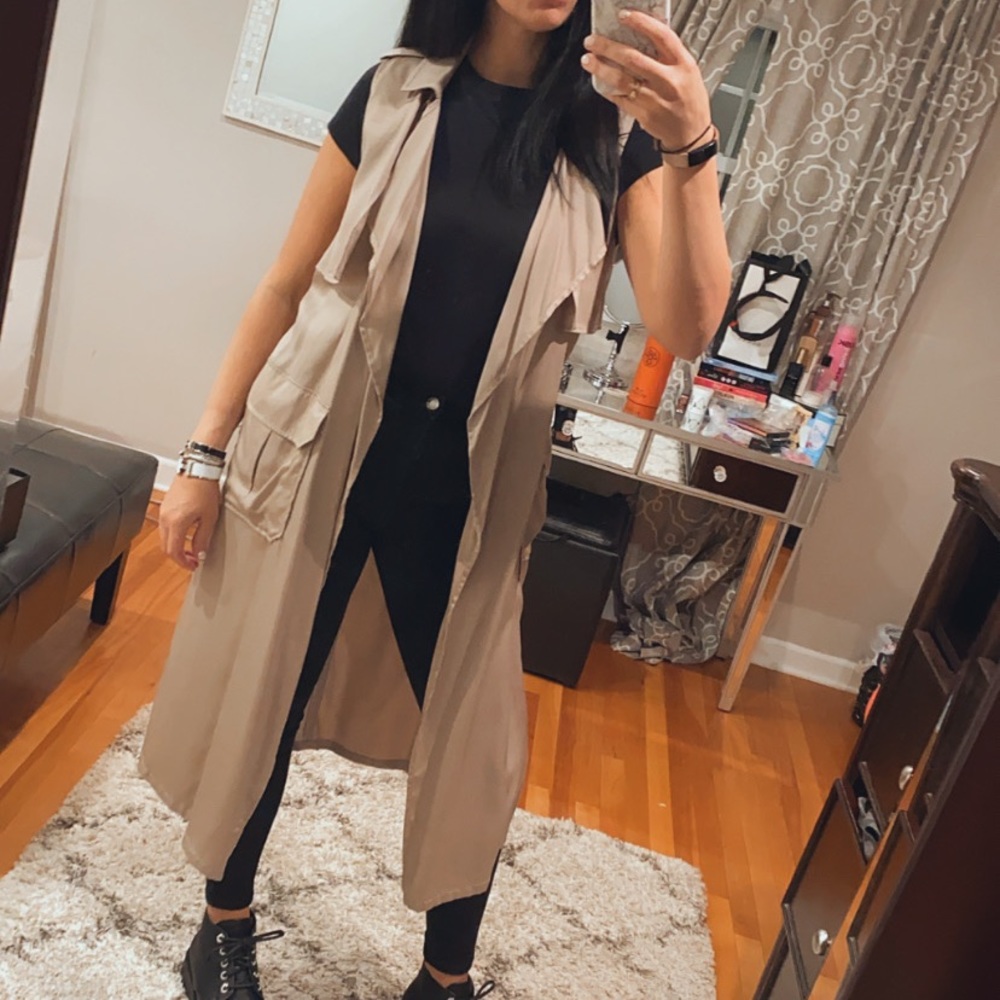 Gap Trench Vest